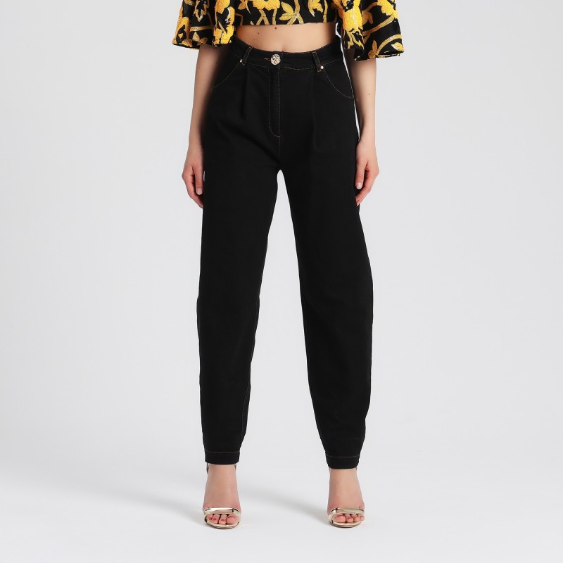 Jeans baggy con impunture Sabina Musayev
